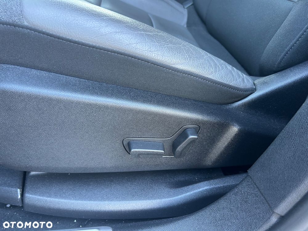 Citroën C5 Aircross 1.2 PureTech Shine EAT8 - 26