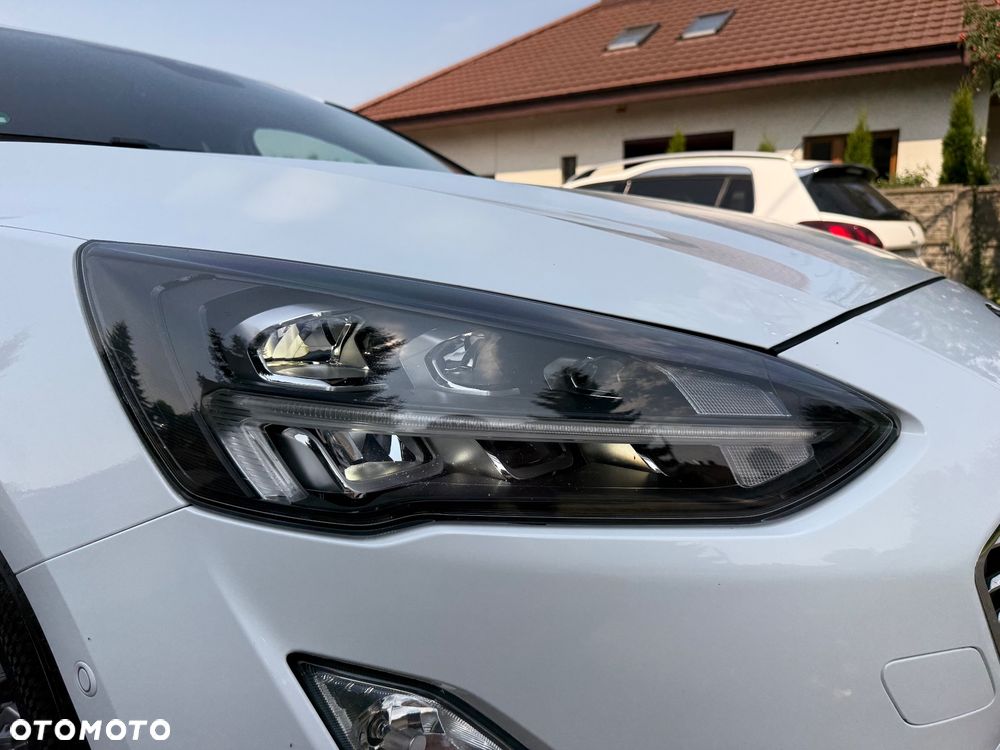 Ford Focus 2.0 EcoBlue Titanium X - 23