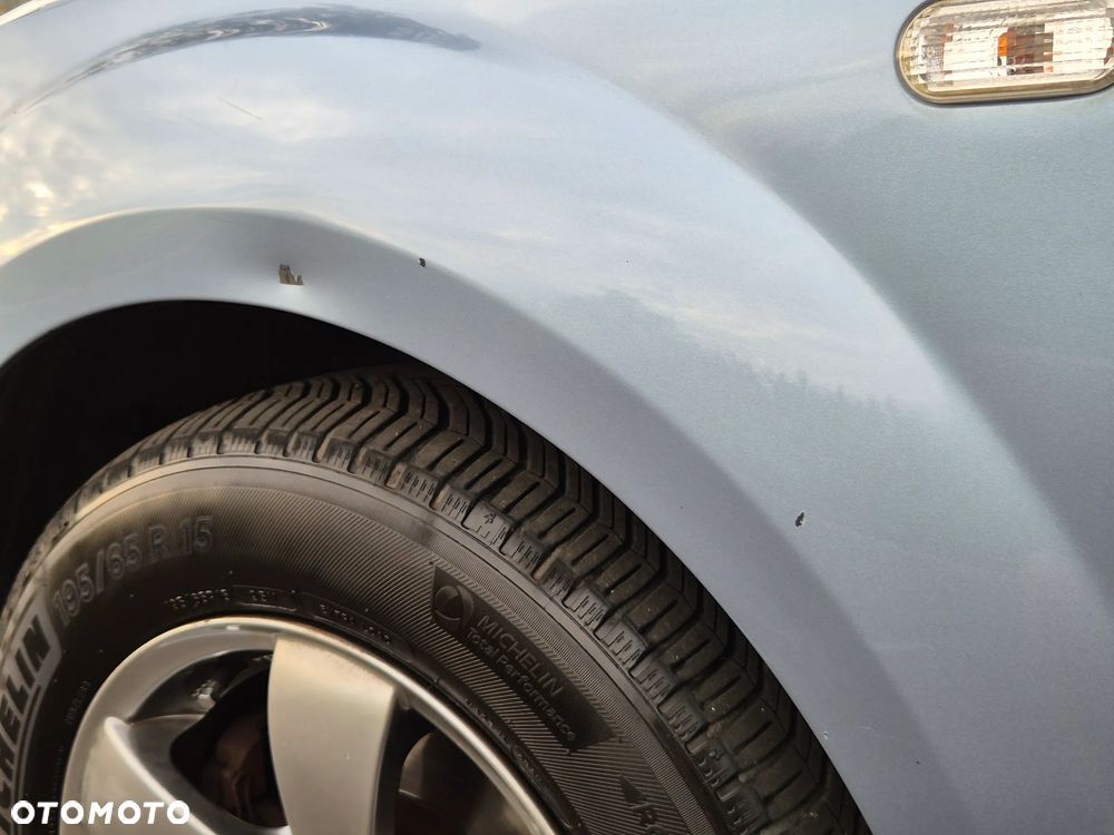 Ford Focus 1.4 Ambiente - 29