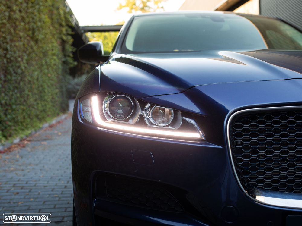 Jaguar F-Pace 2.0 i4D Prestige Aut. - 8