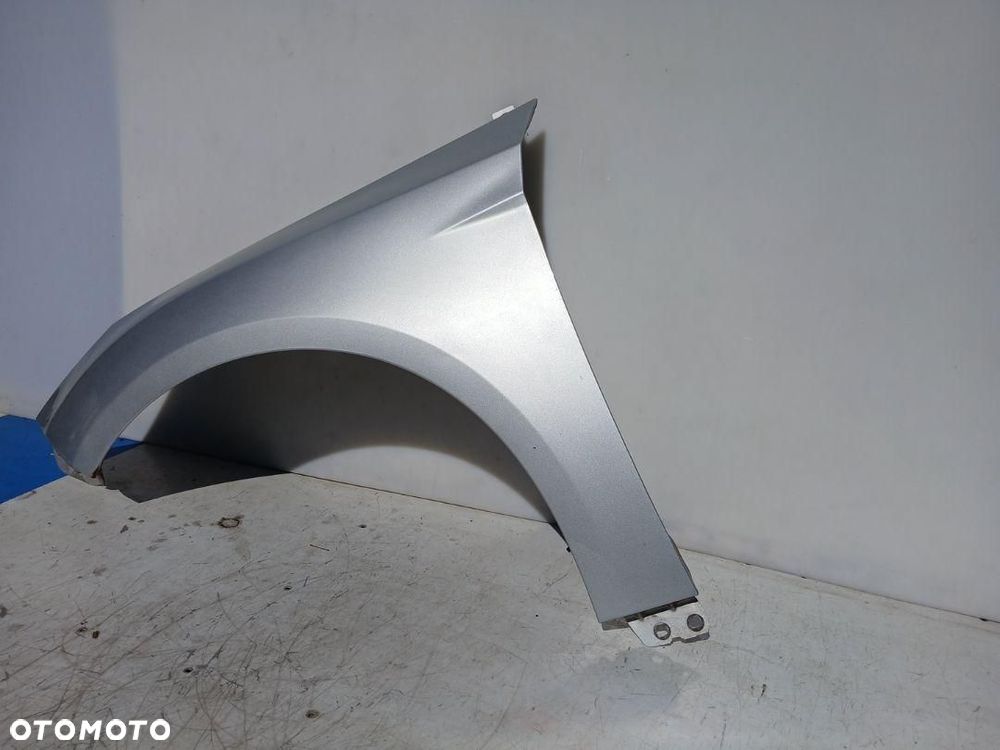 BŁOTNIK PRZÓD PRZEDNI LEWY SREBRNY FORD FOCUS MK3 III KOD LAKIERU 08 OB - 4