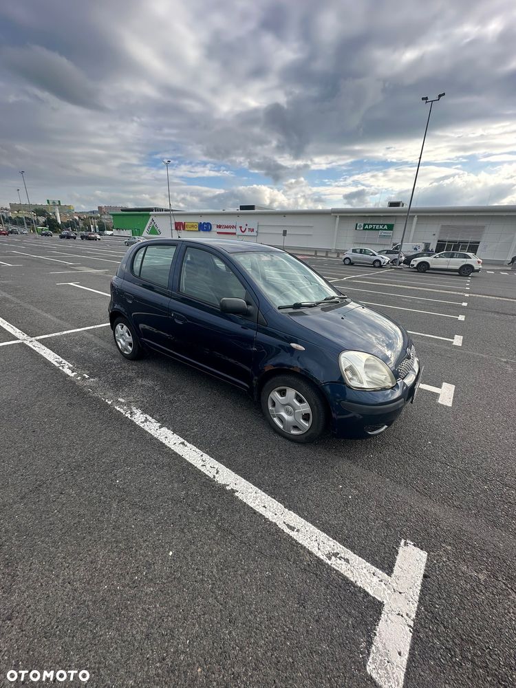 Toyota Yaris 1.4 D-4D Base - 1