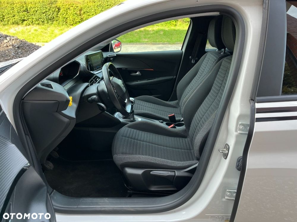 Peugeot 208 1.5 BlueHDi Signature S&S - 19