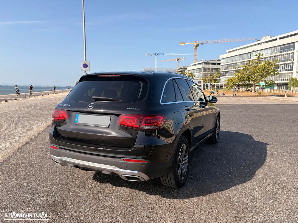 Mercedes-Benz GLC 300 de 4Matic 9G-TRONIC - 5