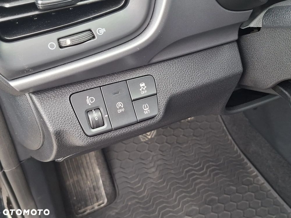 Kia Stonic 1.2 M - 32