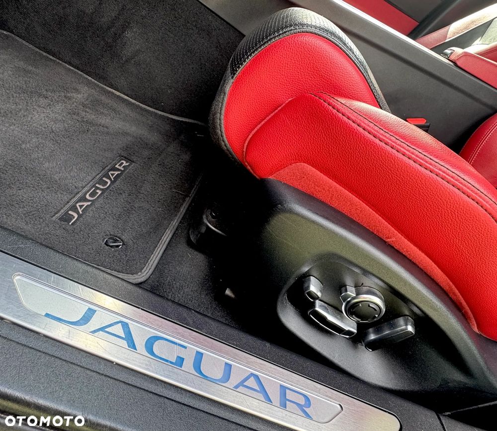 Jaguar XF 3.0 V6 AWD S - 9