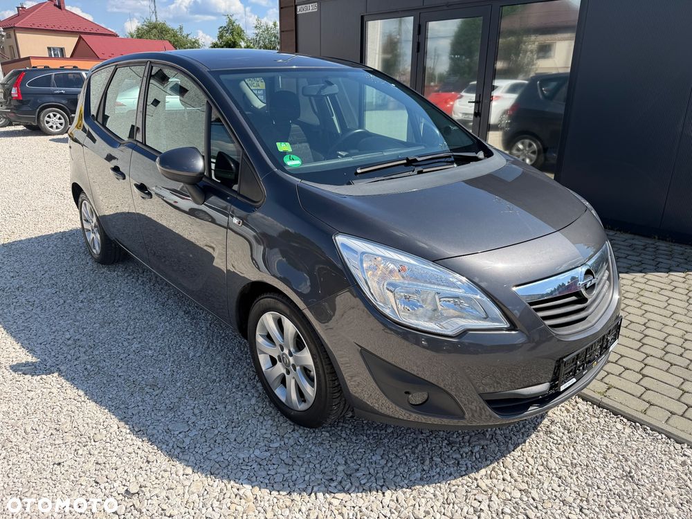Opel Meriva 1.4 T Essentia S&S - 3