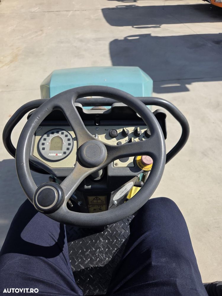 Ammann ARX12,  Latime tambur 0,8m, 1,5 TONE, 2017, 549h, sistem stropire, motor Yanmar 32CP, viteza 8km/h, raza intoarcere 2m, lungime 2m, posibilitate leasing, STARE FOARTE BUNA-PROMOTIE 11900 EUR+Tva - 26