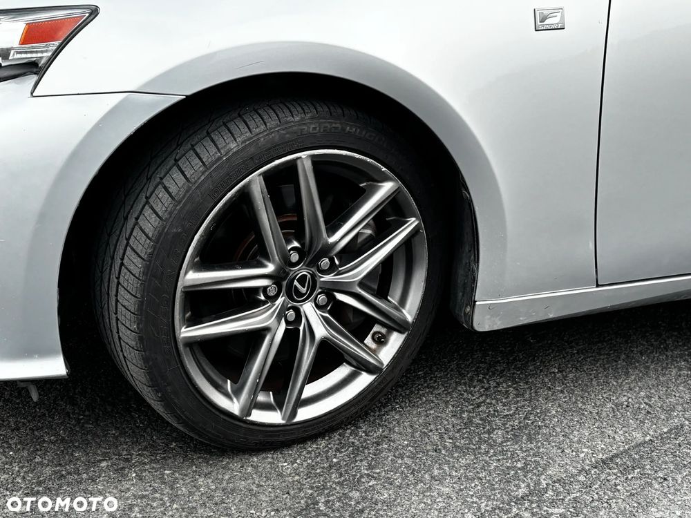 Lexus IS 200t Sport Line - 22
