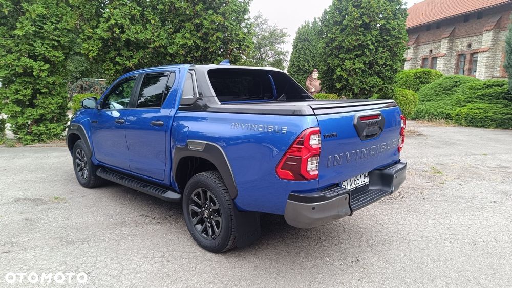 Toyota Hilux - 3
