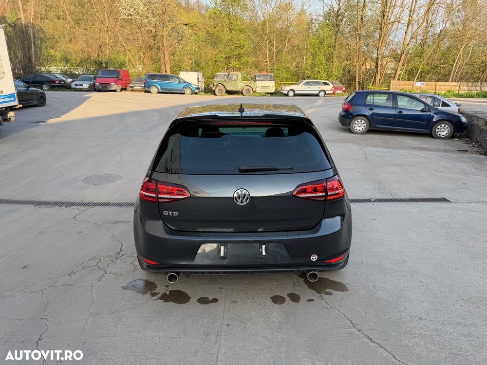 Volkswagen Golf GTD (BlueMotion Technology) DSG - 6