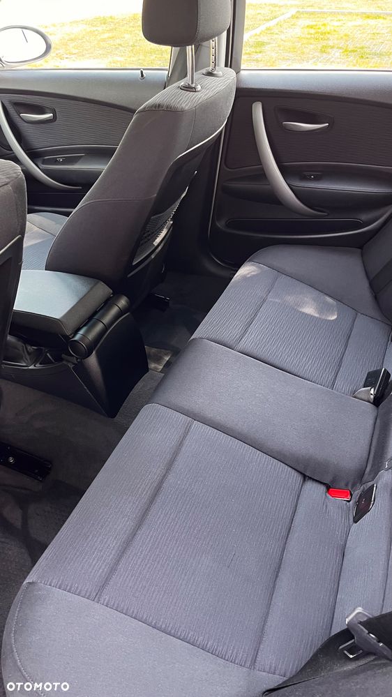 BMW Seria 1 118d - 13