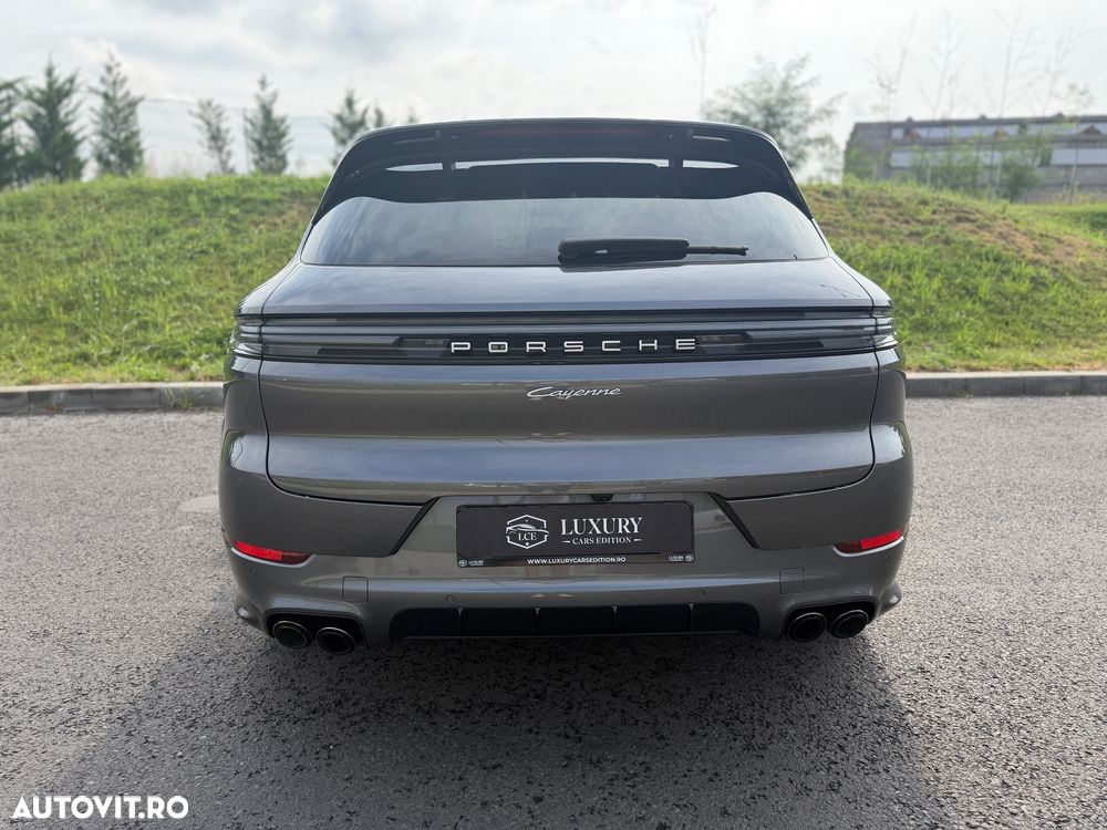 Porsche Cayenne E-Hybrid Tiptronic S Platinum Edition - 12