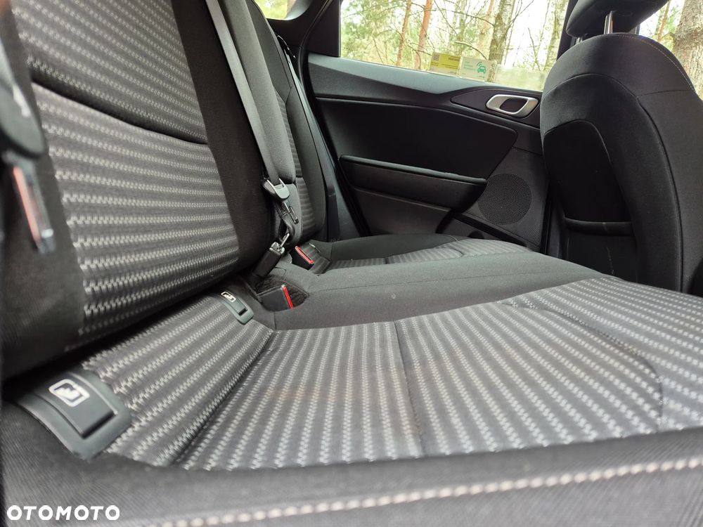 Kia Ceed 1.5 T-GDI M - 18