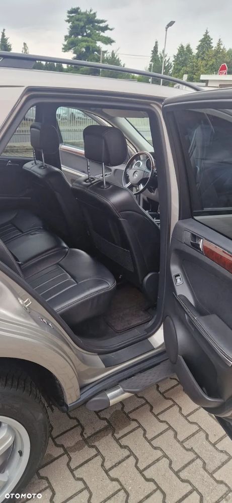 Mercedes-Benz ML 500 4-Matic - 8