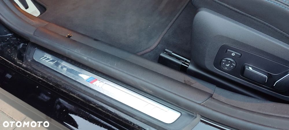 BMW i4 - 25