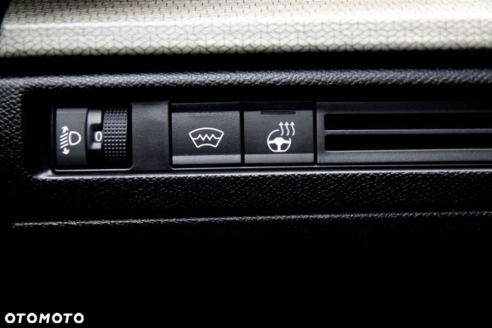 Citroën C5X 1.2 PureTech Plus EAT8 - 36