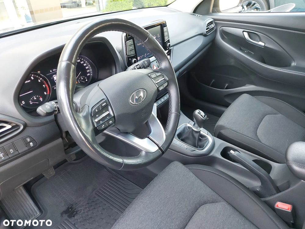 Hyundai i30 1.0 T-GDI Smart - 9