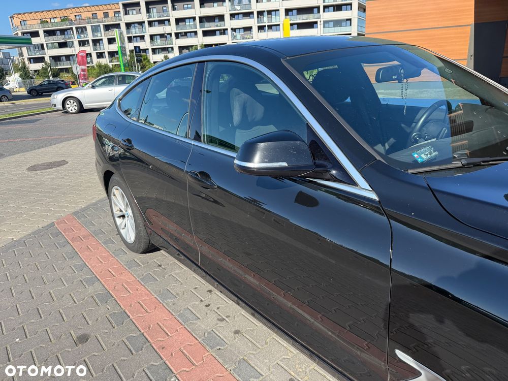 BMW 3GT 320i xDrive - 33