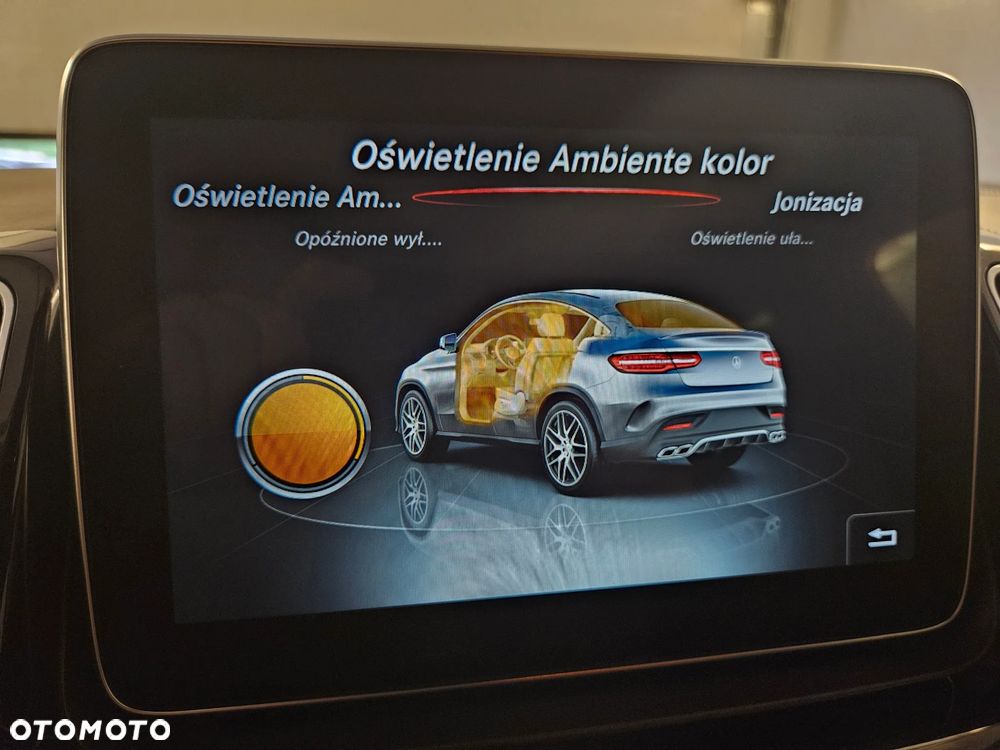 Mercedes-Benz GLE - 27