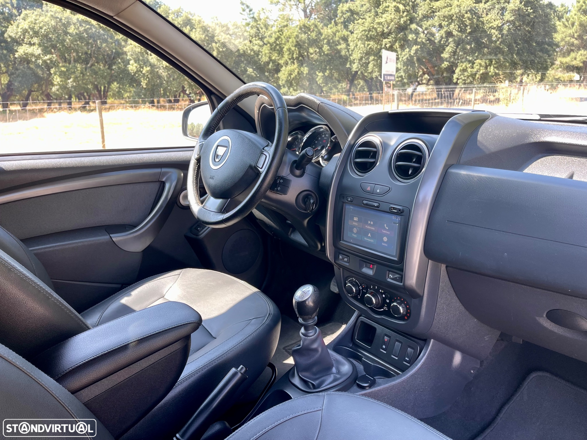 Dacia Duster 1.2 TCe Prestige - 16