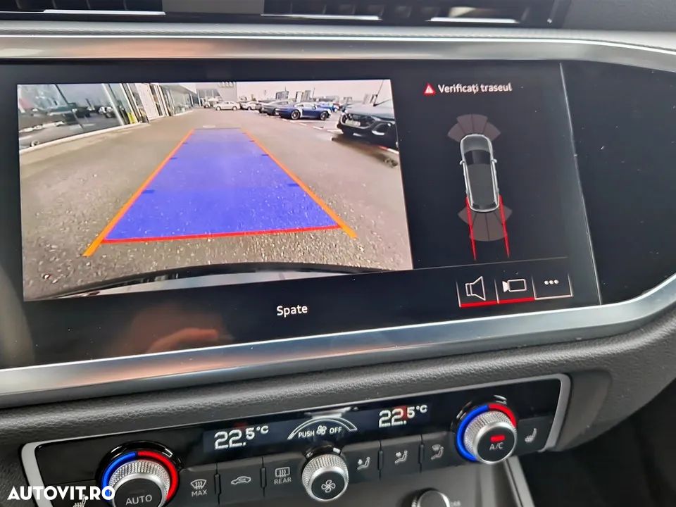 Audi Q3 2.0 40 TFSI S tronic quattro Advanced - 20