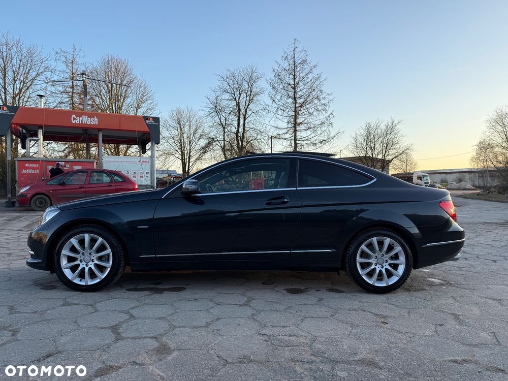 Mercedes-Benz Klasa C 250 (BlueEFFICIENCY) 7G-TRONIC - 23