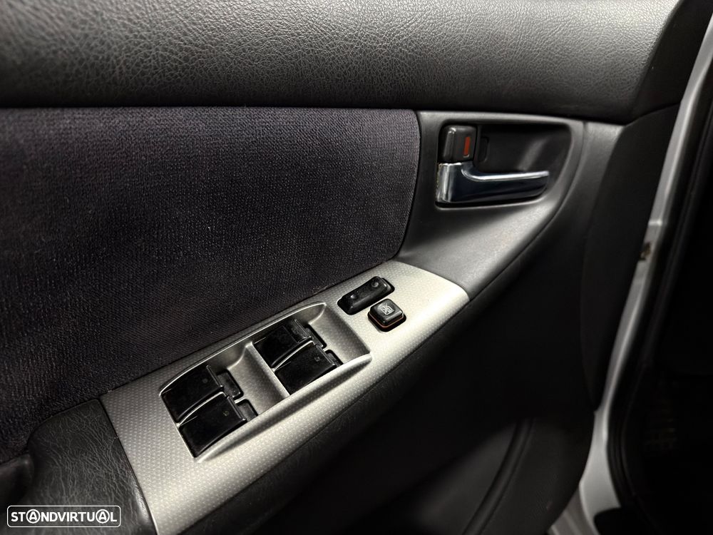 Toyota Corolla 1.4 VVT-i Edition - 16