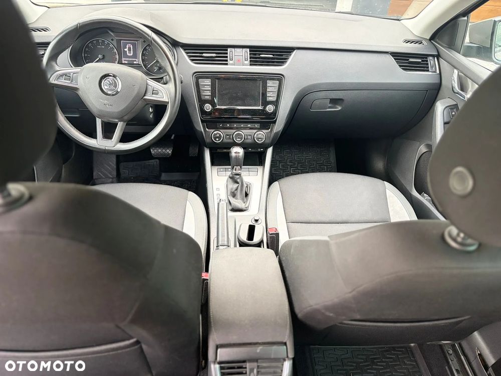 Skoda Octavia 2.0 TDI (Green tec) DSG Joy - 15