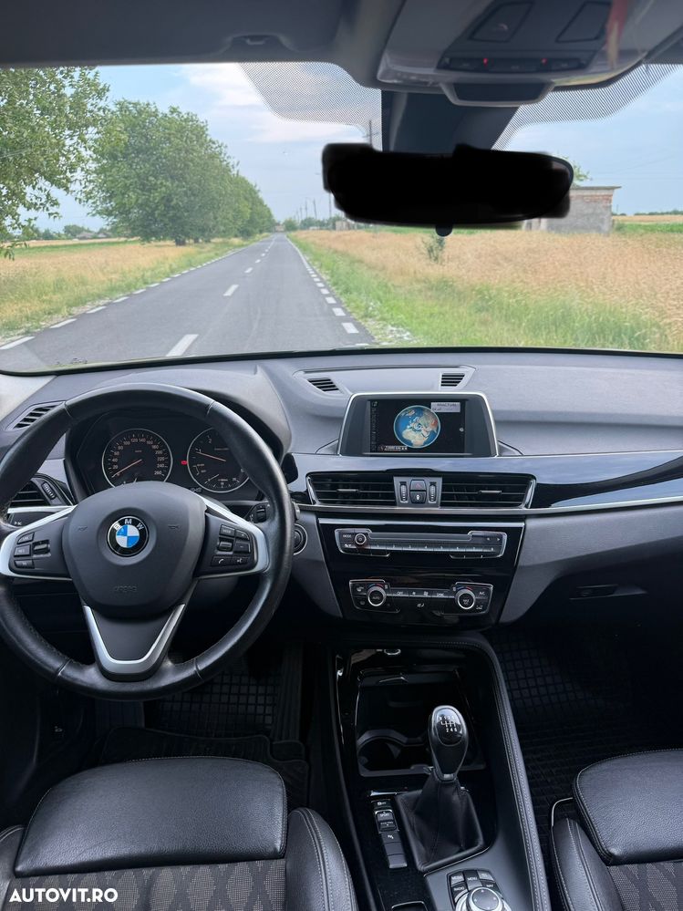 BMW X1 sDrive18d xLine - 8