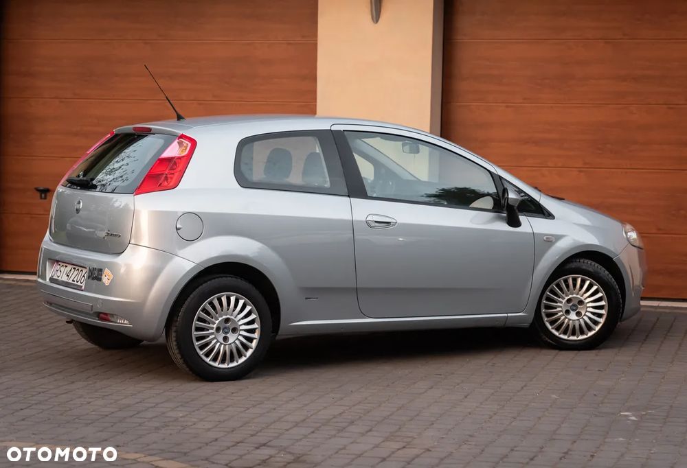Fiat Grande Punto 1.4 8V Active - 9