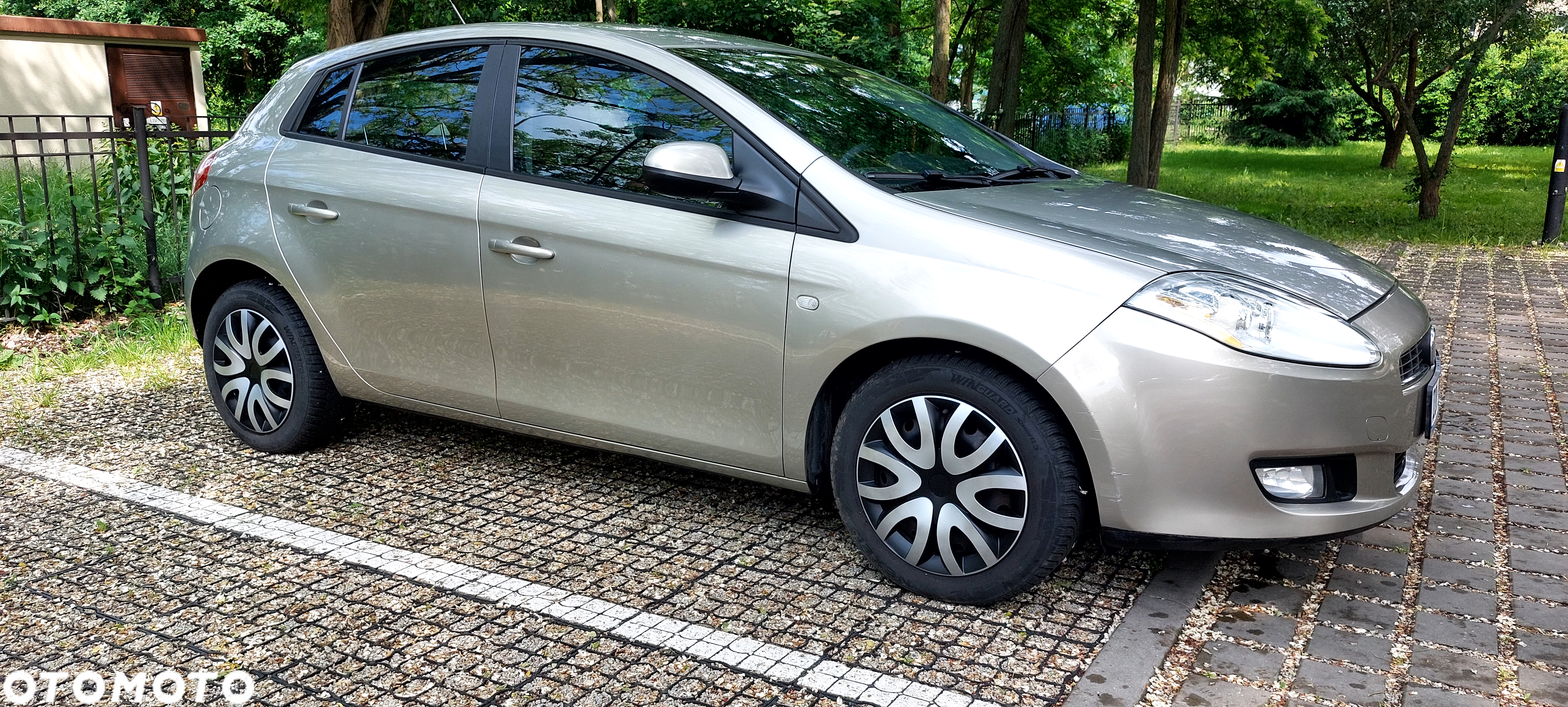 Fiat Bravo 1.4 16V Active - 12