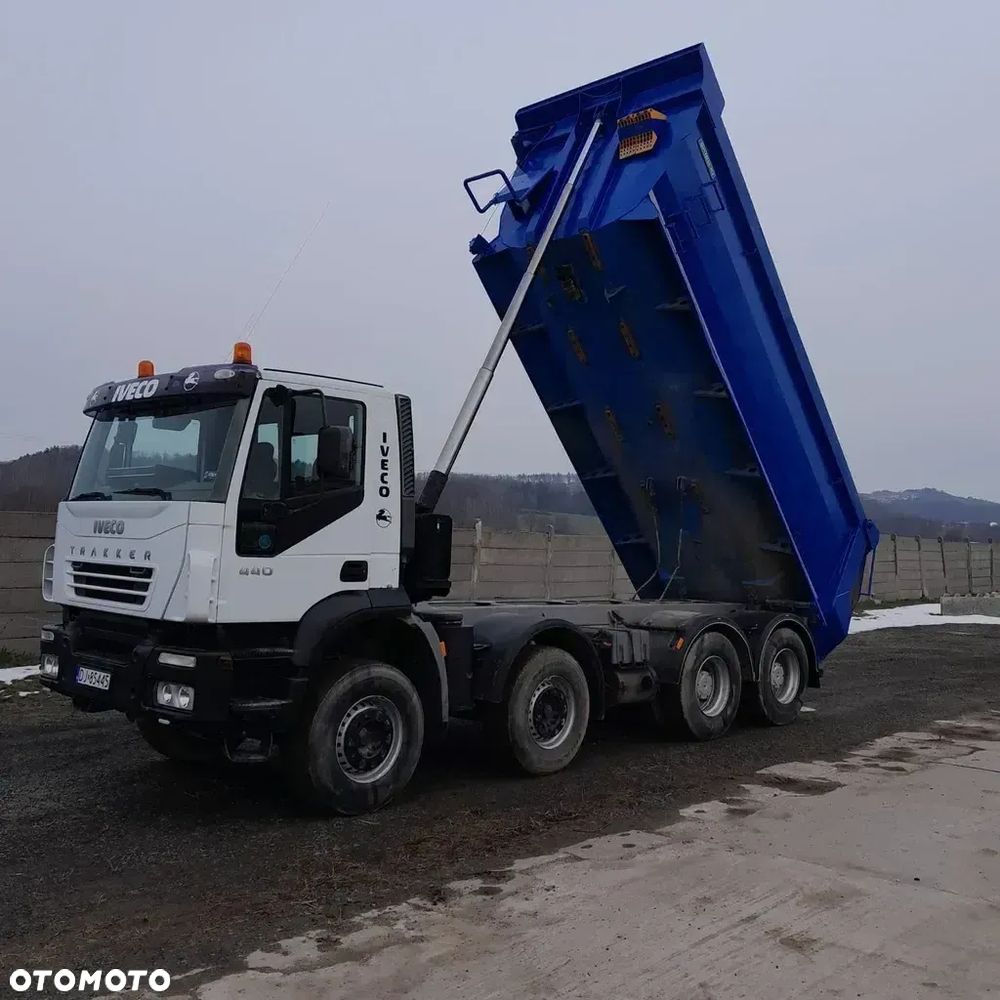 Iveco TRAKKER - 4