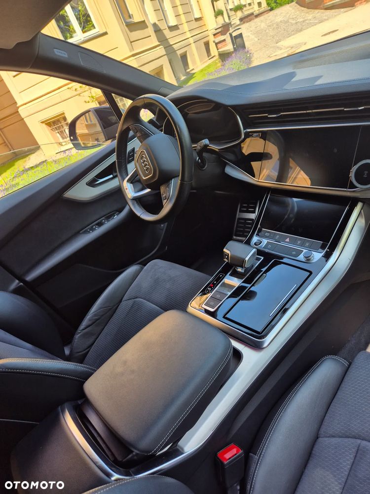 Audi Q7 - 19