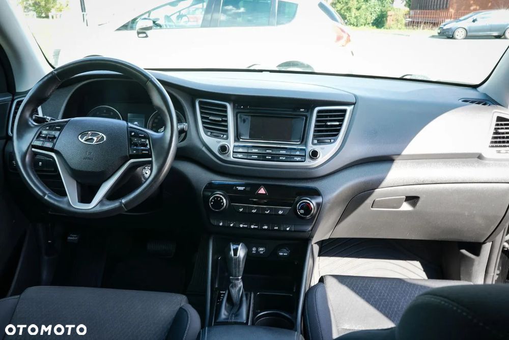 Hyundai Tucson - 16