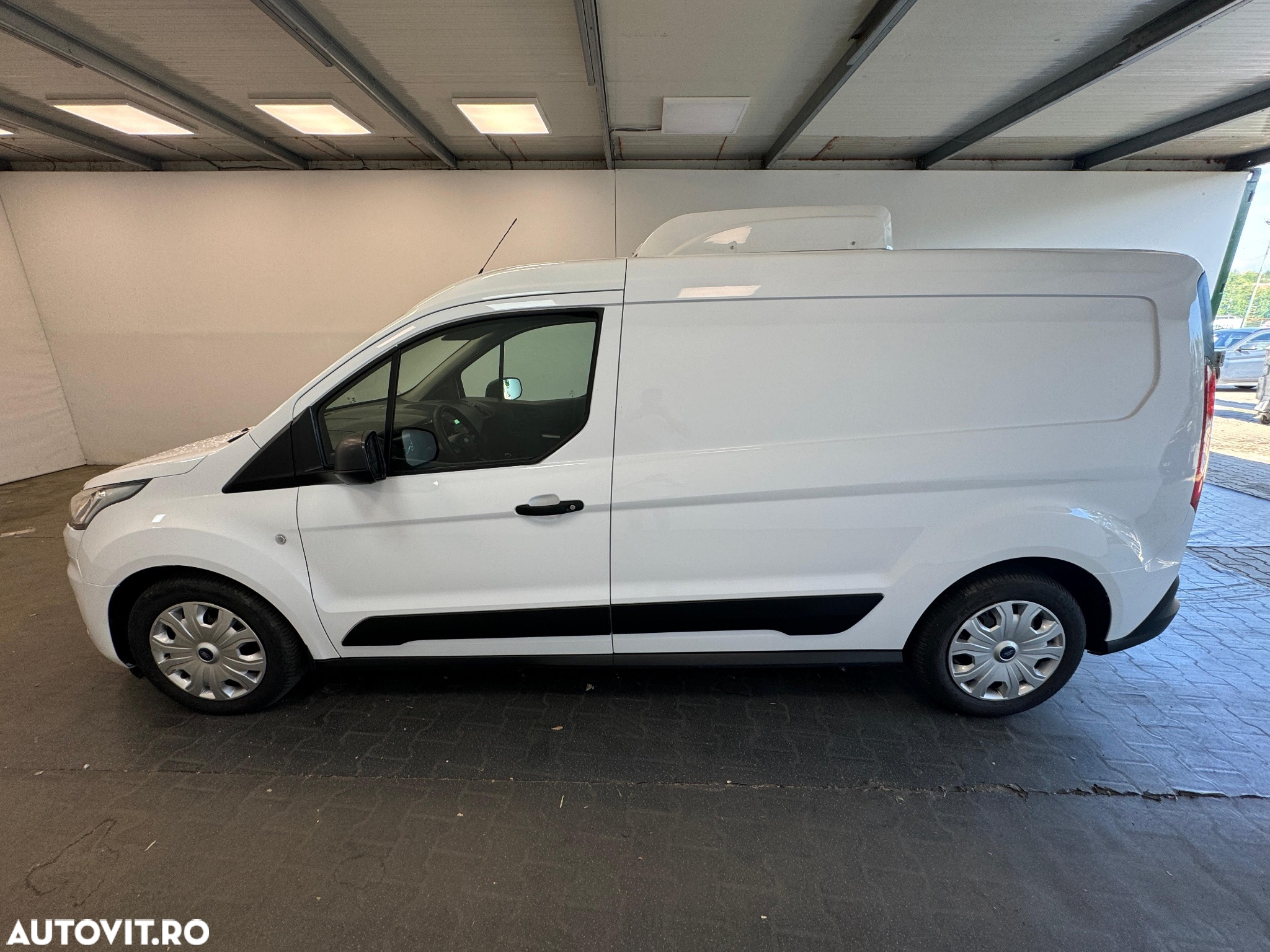 Ford Transit Connect 1.5 TDCI Combi Commercial LWB(L2) N1 Trend - 17