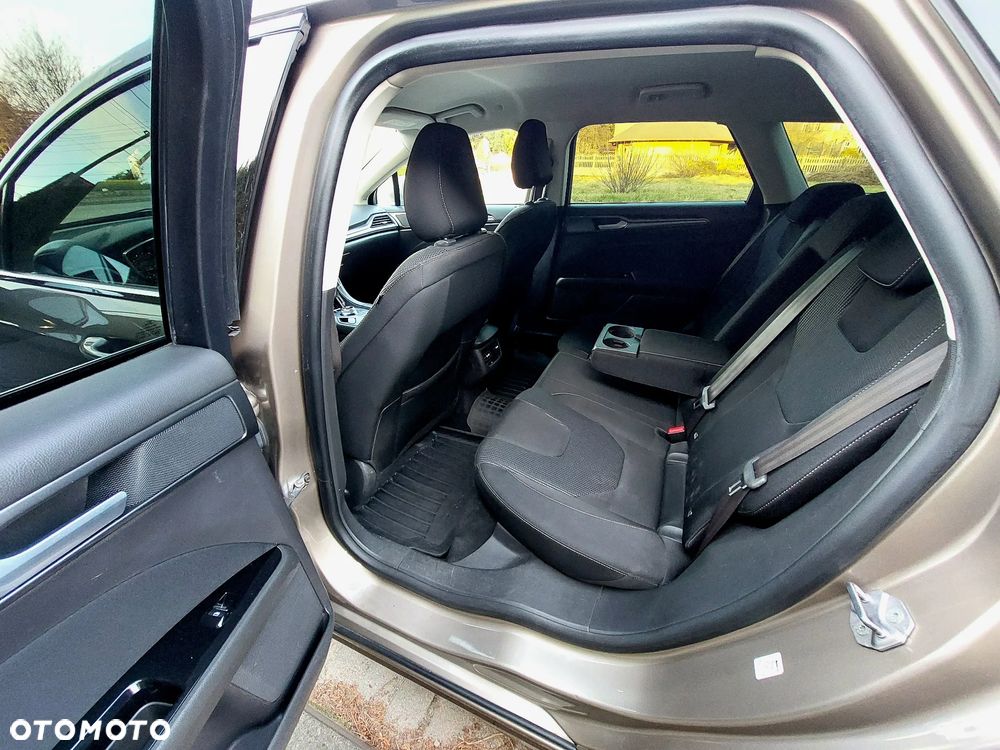 Ford Mondeo 2.0 EcoBlue Titanium - 9