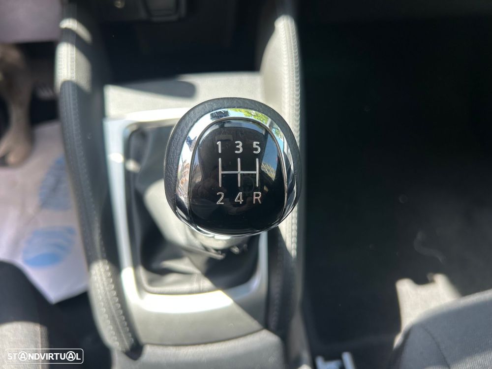 Nissan Micra 1.0 IG-T N-Design Black P.Navi - 25