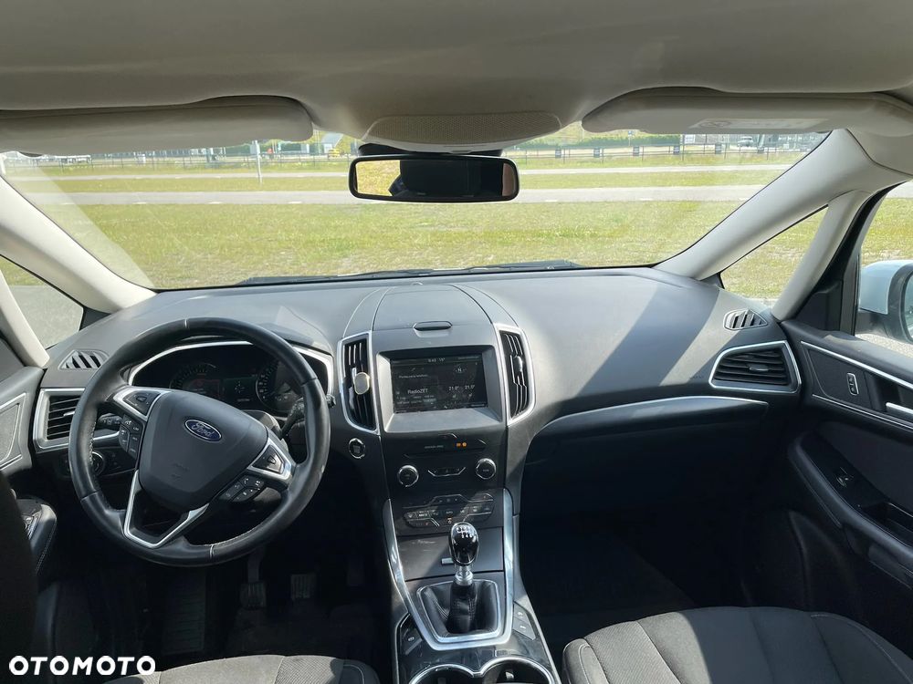 Ford S-Max 1.5 EcoBoost Titanium - 13