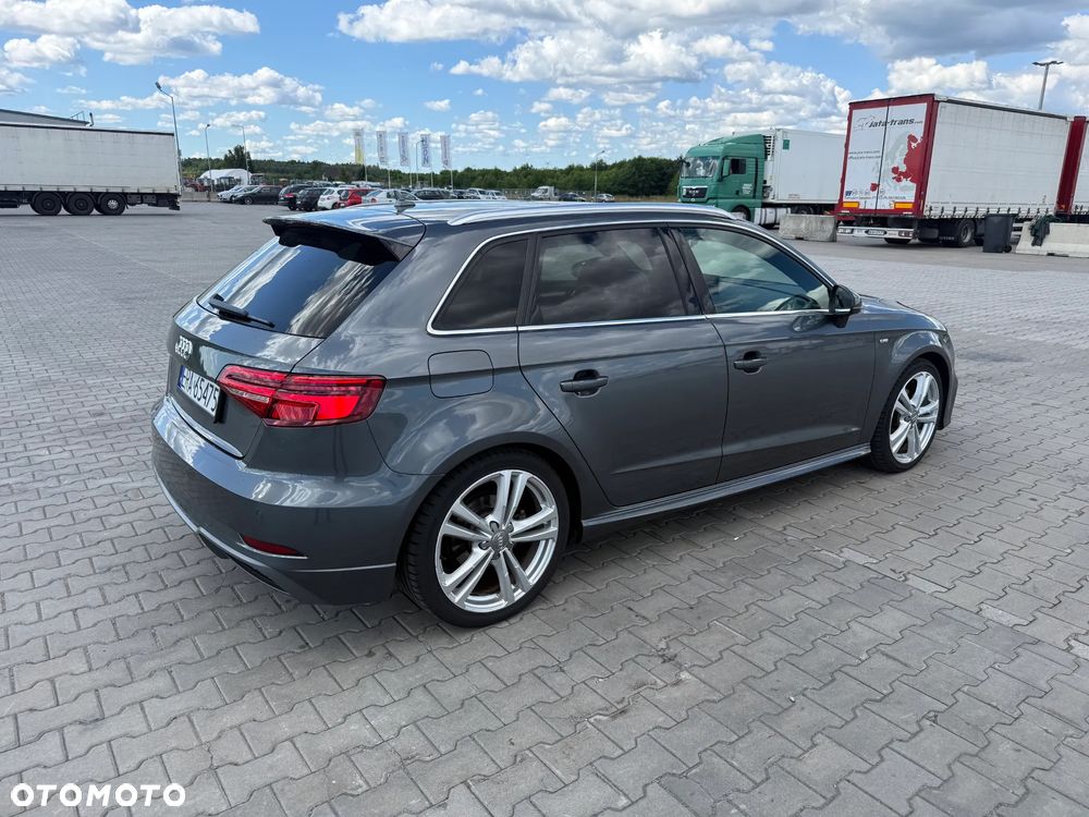 Audi A3 Sportback 1.5 TFSI Sport S tronic - 4