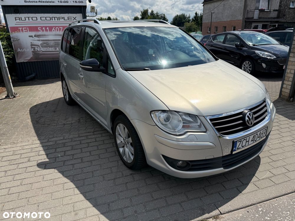 Volkswagen Touran 2.0 TDI Highline - 6