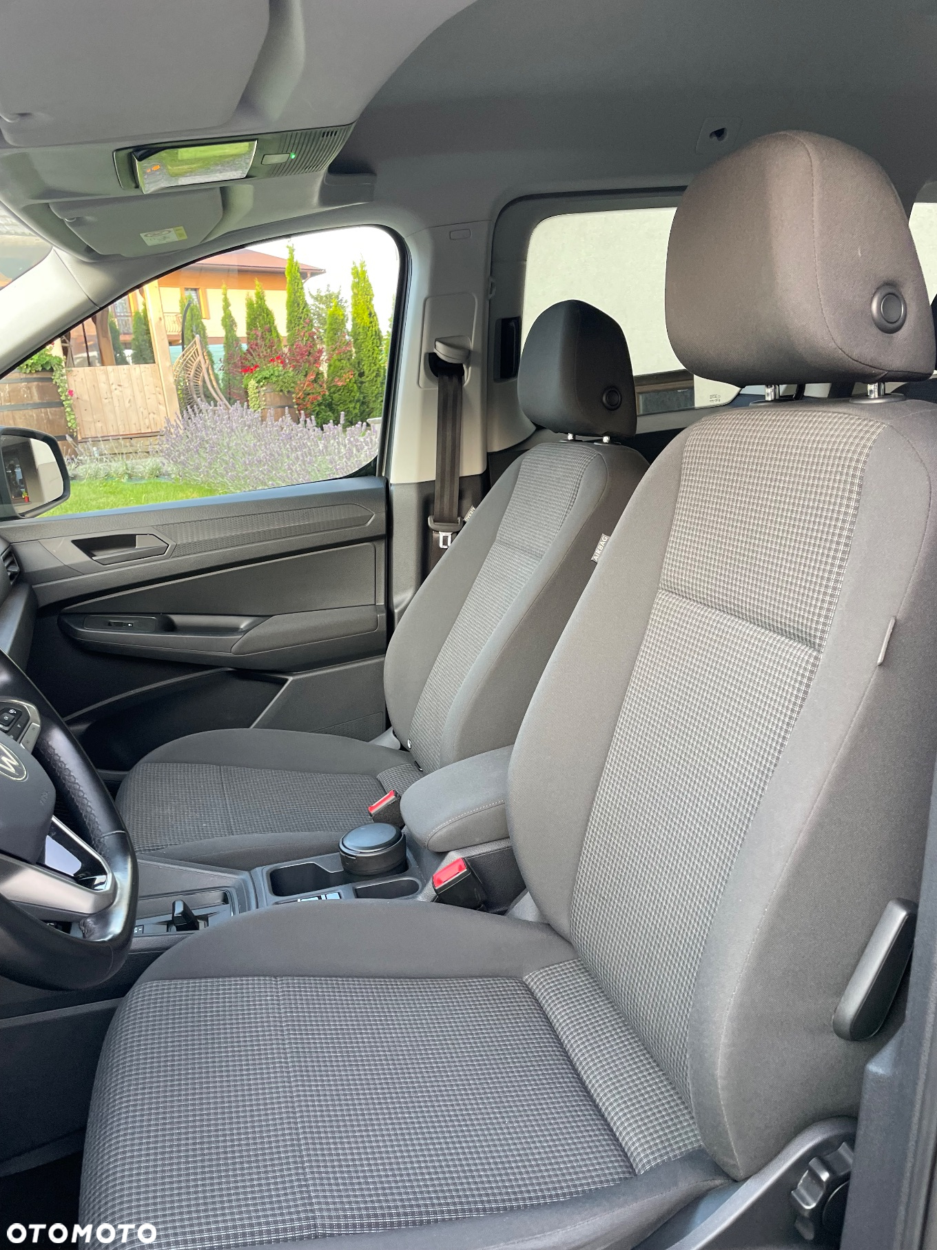 Volkswagen Caddy 1.5 TSI Life DSG - 14