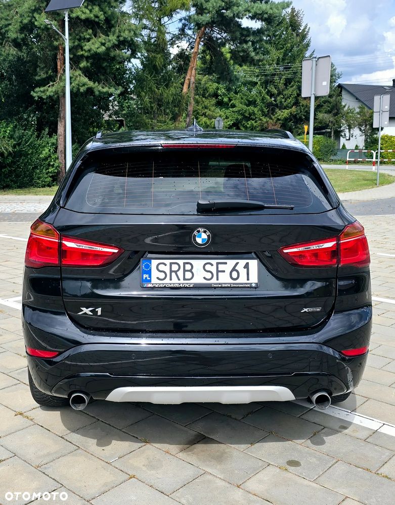 BMW X1 sDrive20i GPF - 4