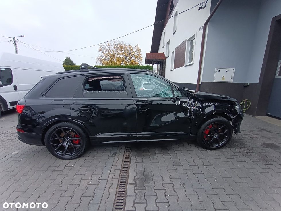 Audi Q7 2025 photo 4