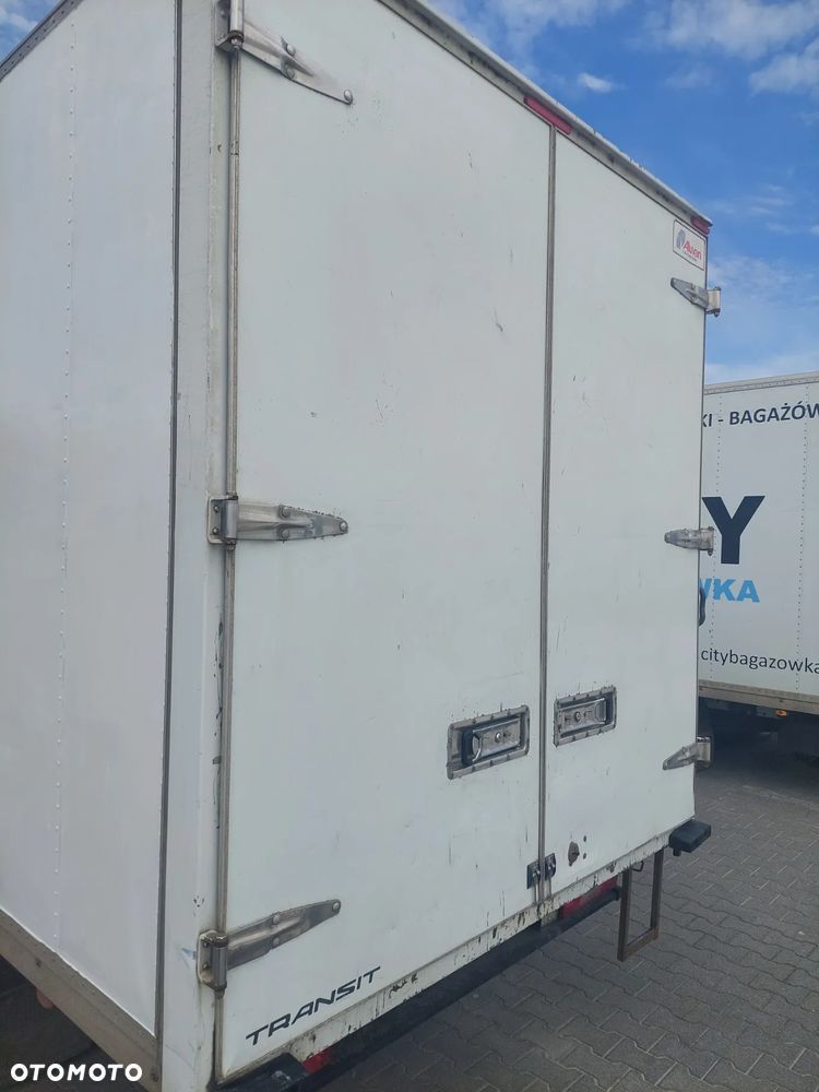 Ford Transit - 7