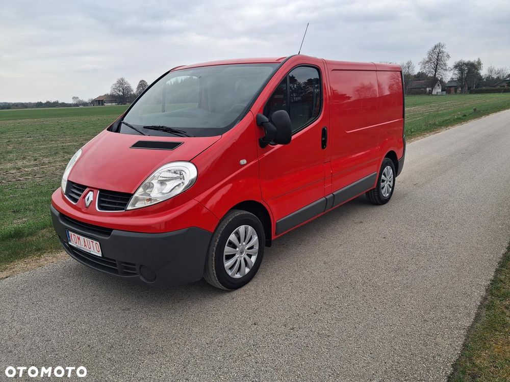 Renault Trafic - 12