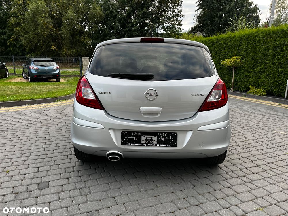 Opel Corsa 1.2 16V EcoFLEX Color Elegance - 4