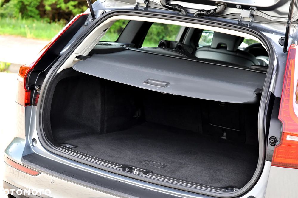 Volvo V60 B3 B Geartronic Momentum Pro - 13