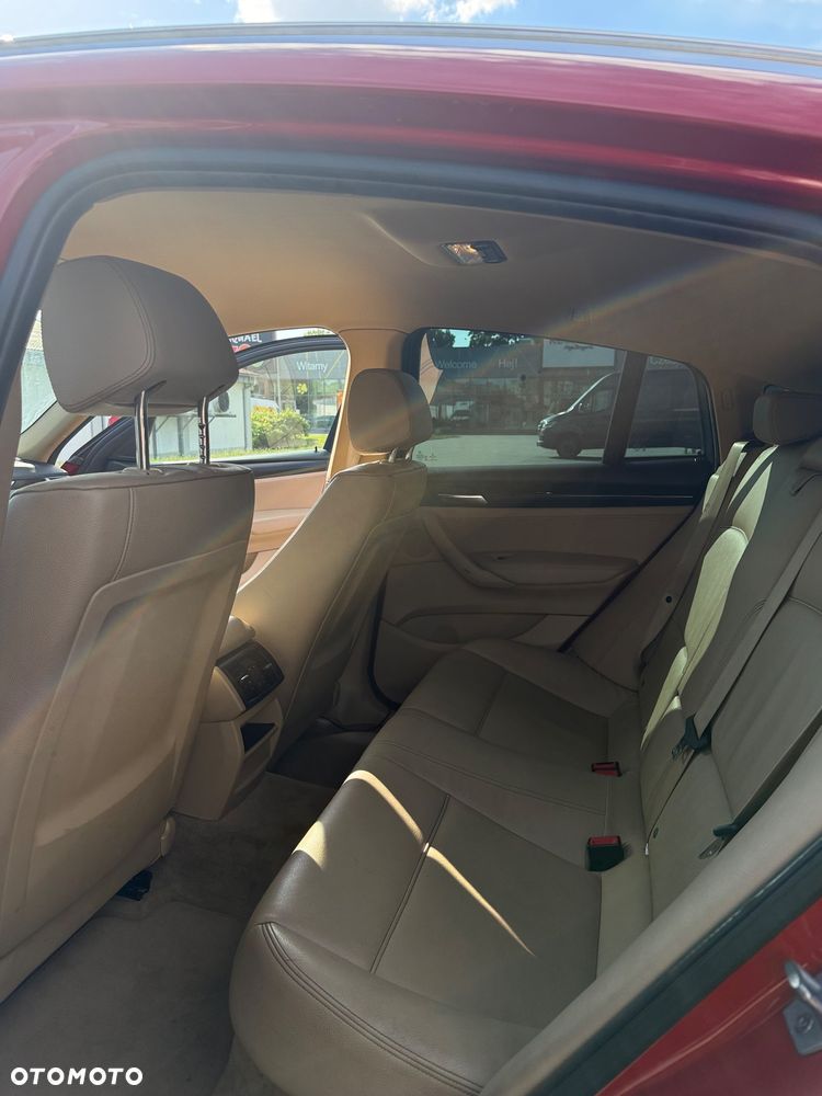 BMW X4 xDrive28i xLine - 10