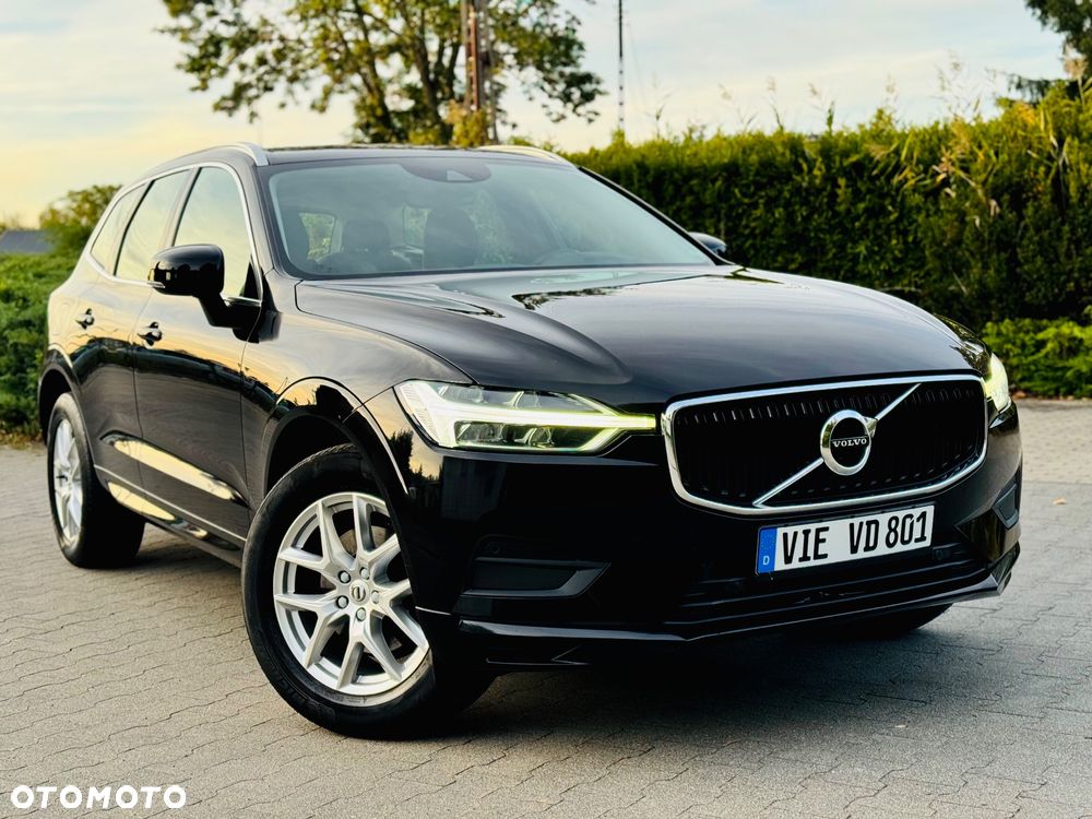 Volvo XC 60 D3 Momentum Pro - 1